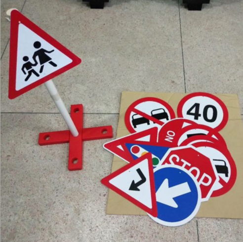 道路交通限速標志牌定制 反光鋁板警示標牌  限速標志牌批發(fā) 限速標志牌廠家