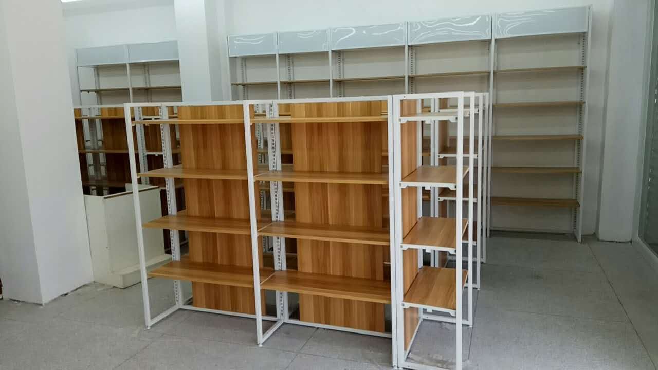 大型商場超市貨架