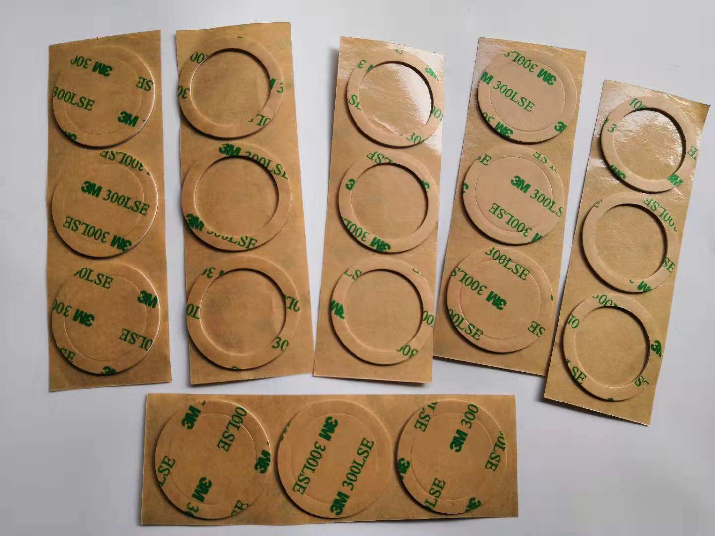 了解雙面膠貼的優(yōu)勢