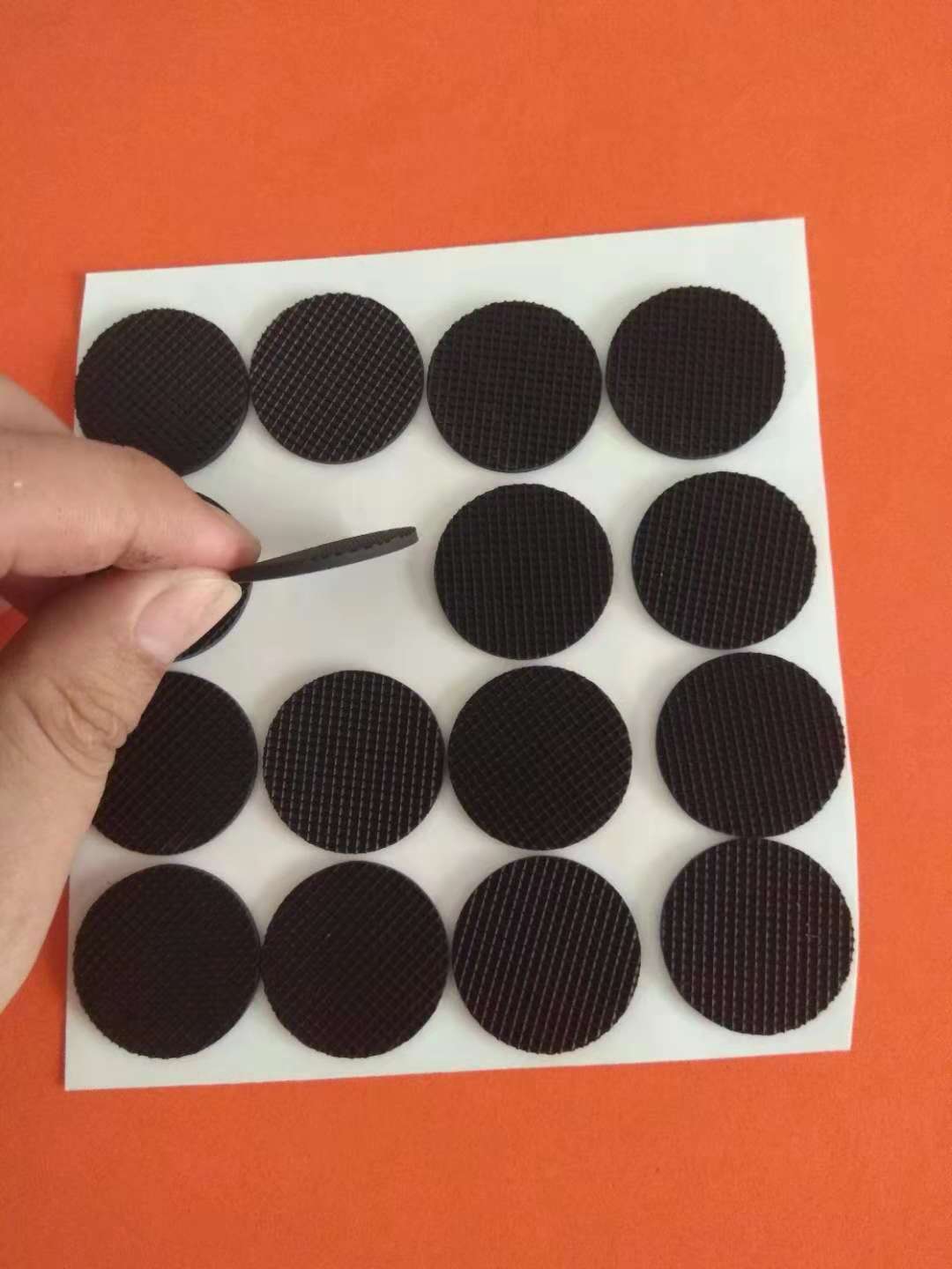 廠家定圓形自粘黑色膠墊