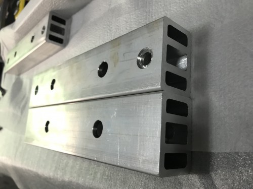 上海軌道交通鋁型材訂制加工  出口品質(zhì)