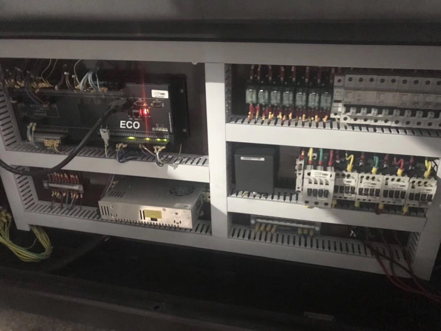 凱迪威K120VT變量泵注塑機2016年機況如新靚機二手注塑機供應(yīng)貨源便宜出售