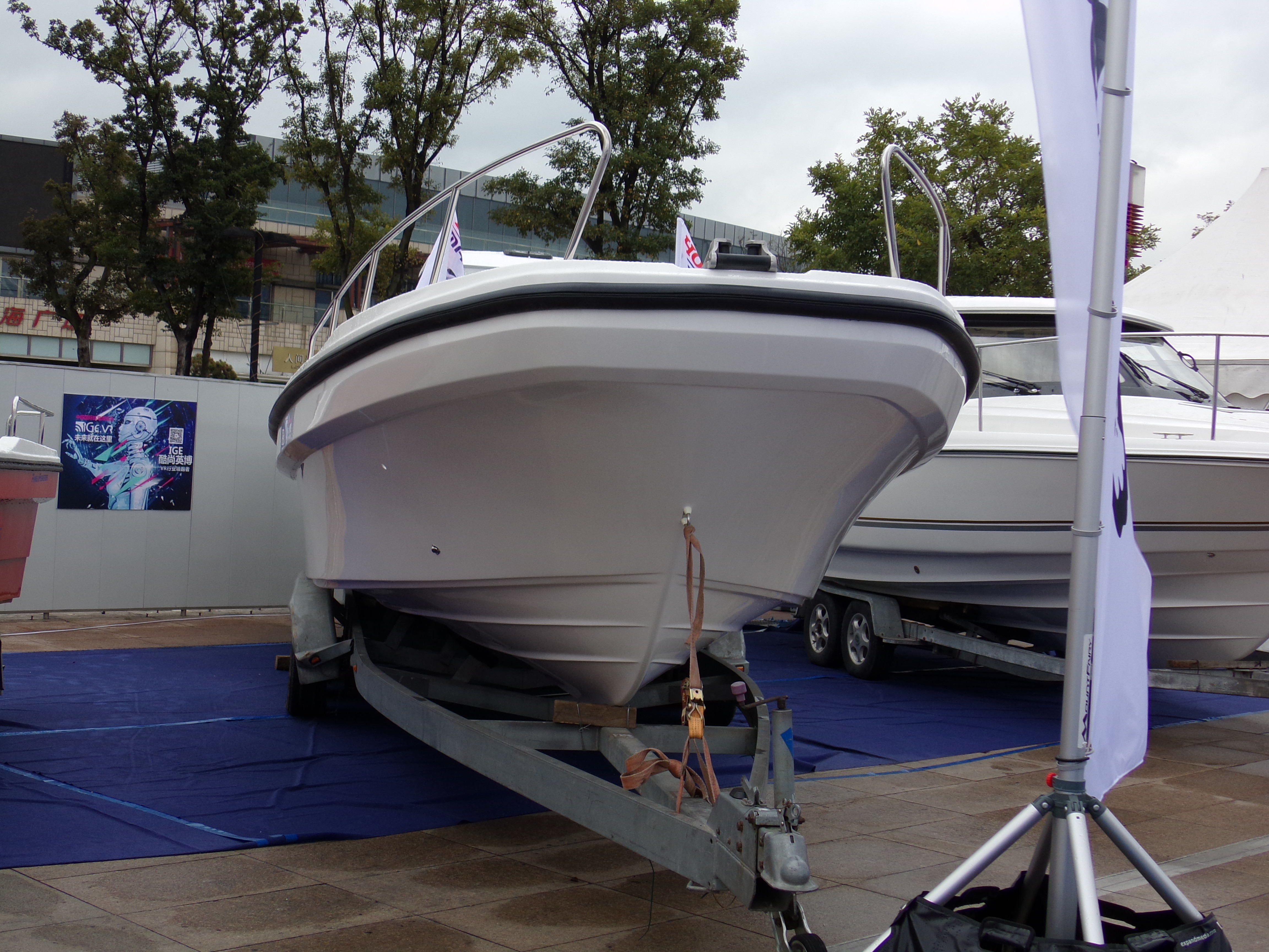 玻璃鋼船 快艇 臨沂玻璃鋼