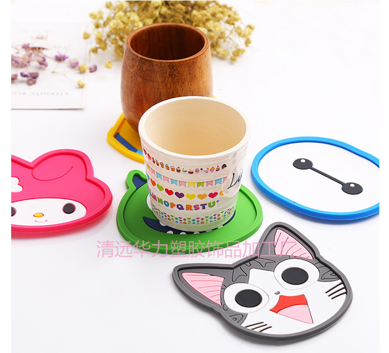 廠家直銷防燙隔熱墊 家居用品防滑防燙  耐熱餐墊 PVC軟膠杯墊 PVC隔熱杯墊