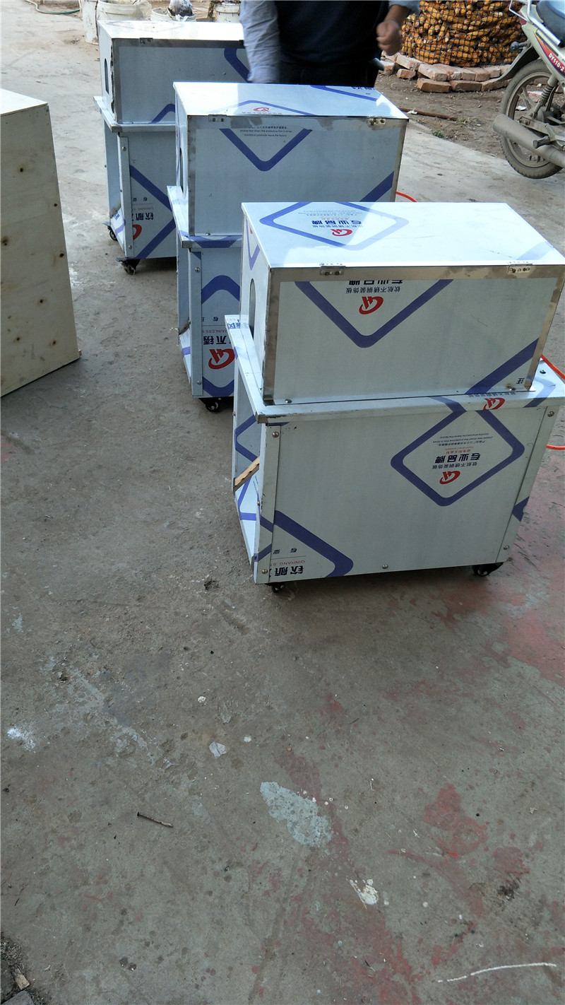 河北鑫鵬 仿手工 甘蔗去皮機(jī) 半自動(dòng) 甘蔗去皮機(jī)  仿手工甘蔗去皮機(jī) 半自動(dòng)甘蔗去皮