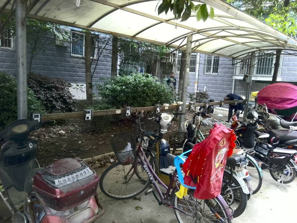 鄭州電動車刷卡充電插座，買刷卡充電插座到鄭州晶宏科技