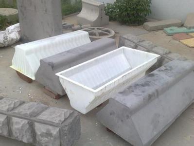 隔離墩鋼模具工業(yè)技術/隔離墩鋼模具實地專業(yè)廠家