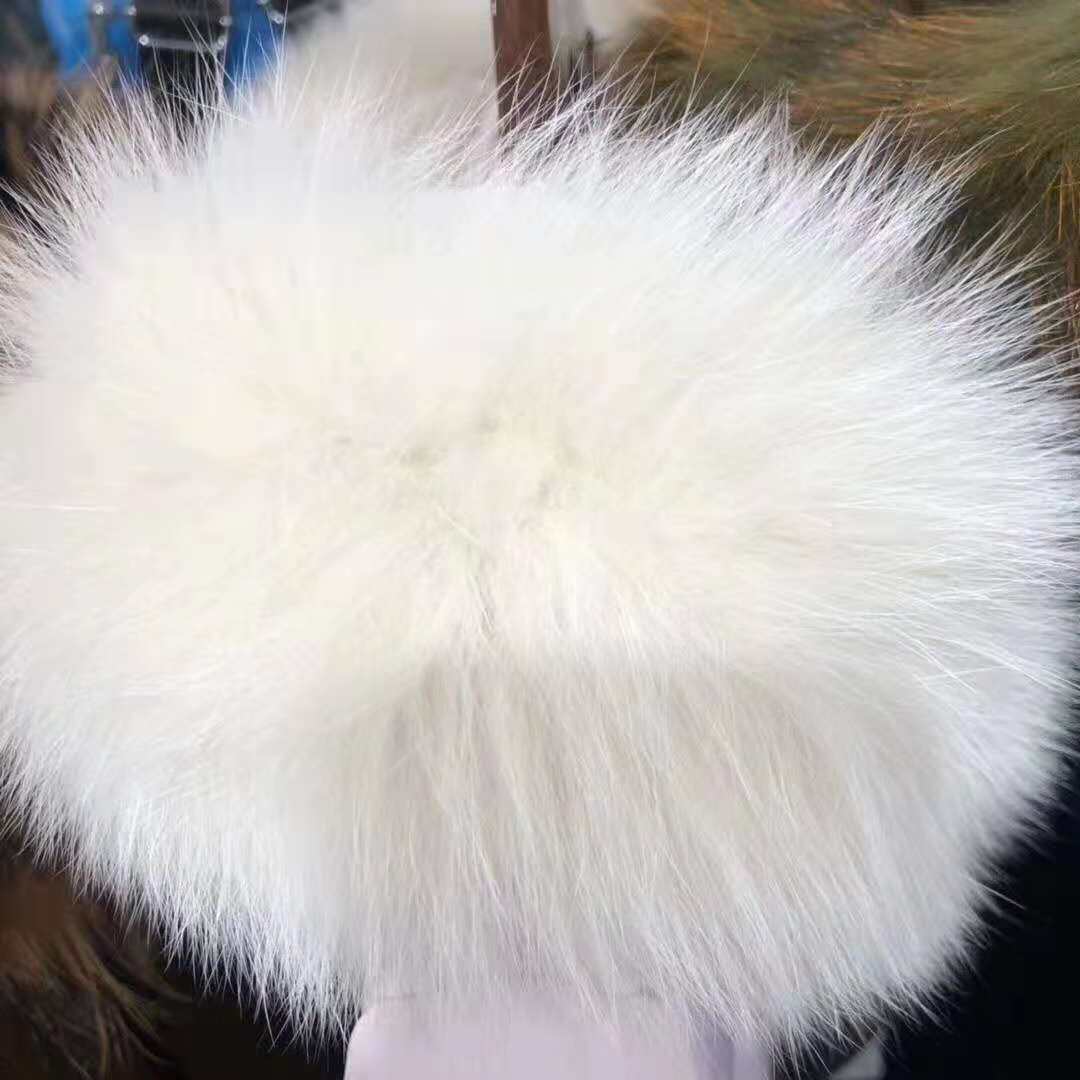 歐洲站羽絨服18冬高端白鴨絨*毛領(lǐng)羽絨服品牌折扣批發(fā)