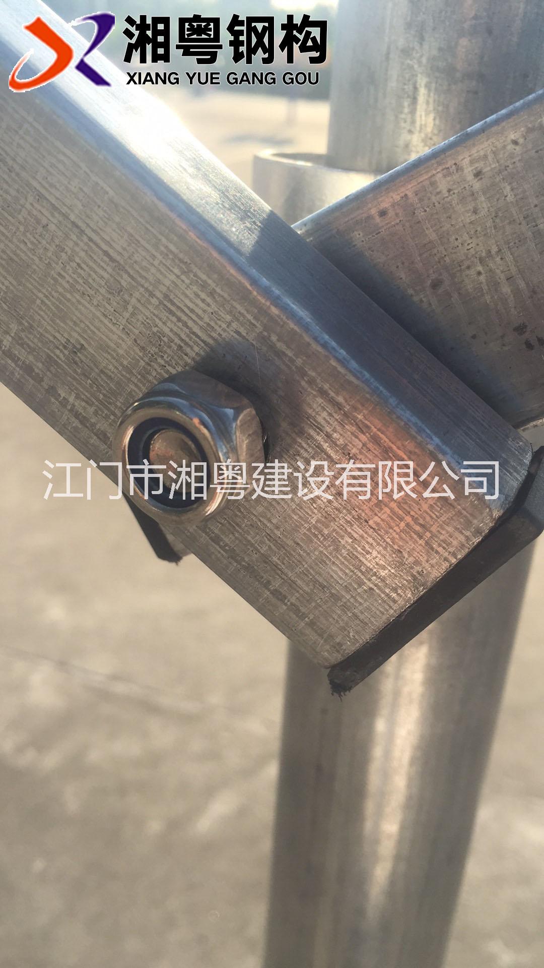 廠家熱銷2018年新款推拉式雨棚制作批發(fā)多少錢