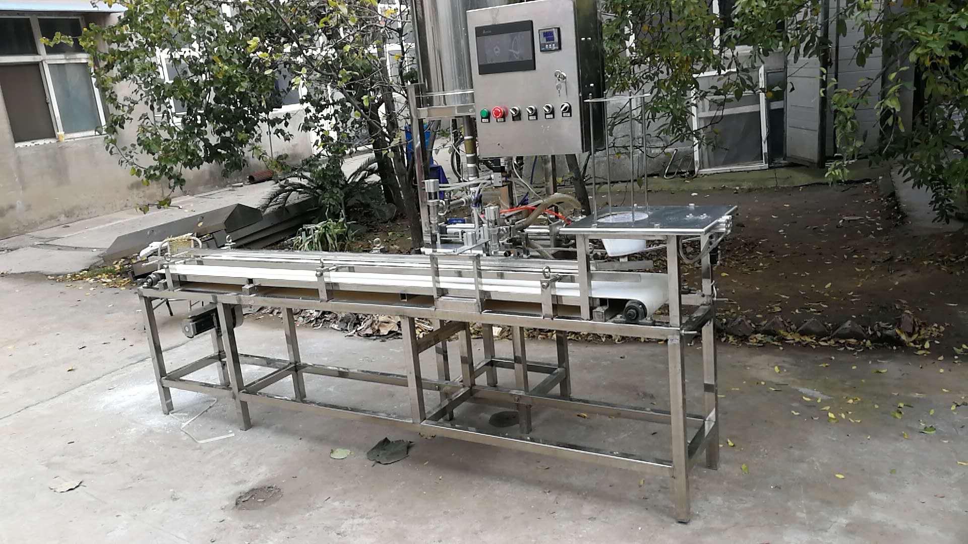 河南優(yōu)質(zhì)涼粉機(jī)廠家 采購河南涼粉機(jī) 河南涼粉機(jī)廠家