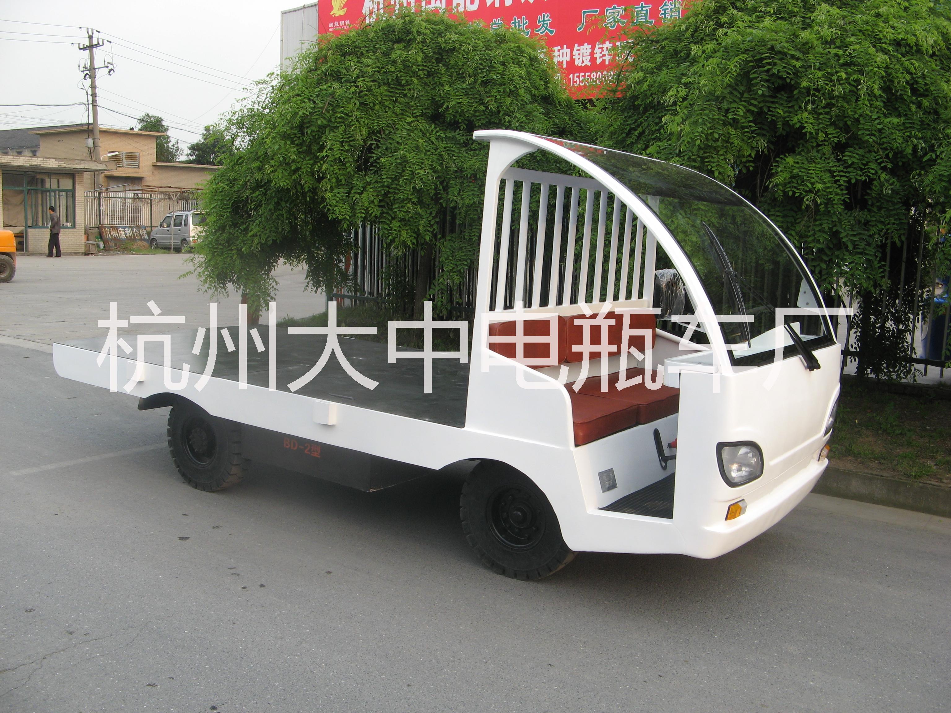 電瓶搬運(yùn)車(chē) 價(jià)格合理 工廠用電瓶搬運(yùn)車(chē)銷(xiāo)售    廠家推薦四輪電動(dòng)運(yùn)輸車(chē) 電動(dòng)運(yùn)輸