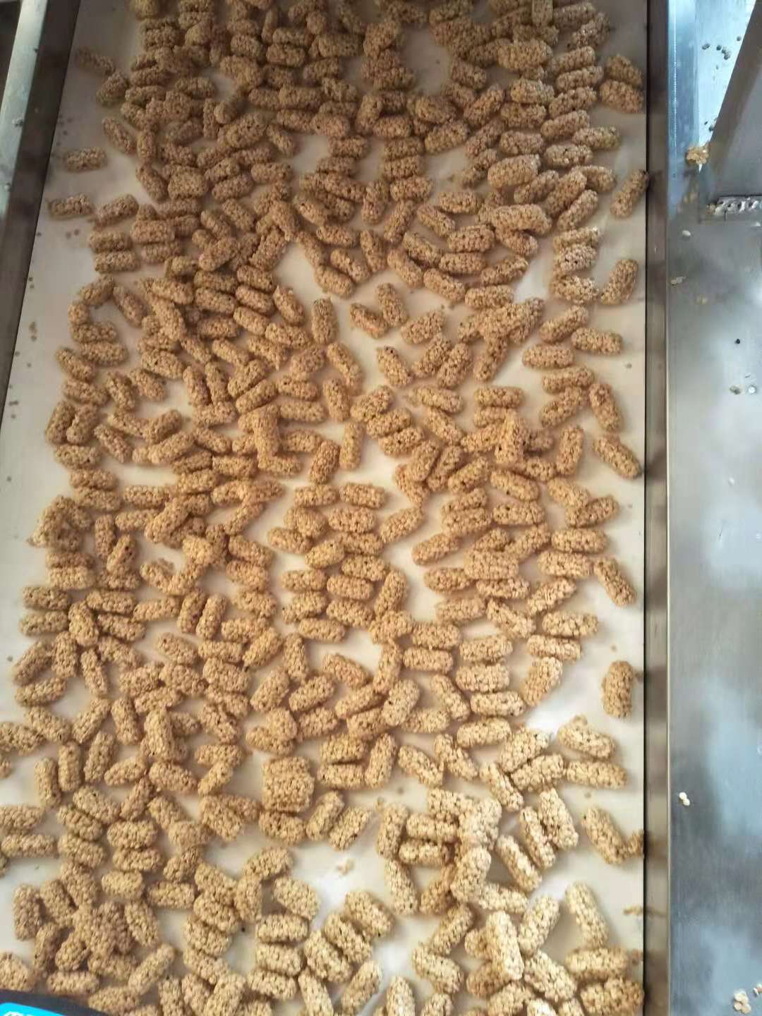 大量供貨堅果燕麥酥，歡迎咨詢下單