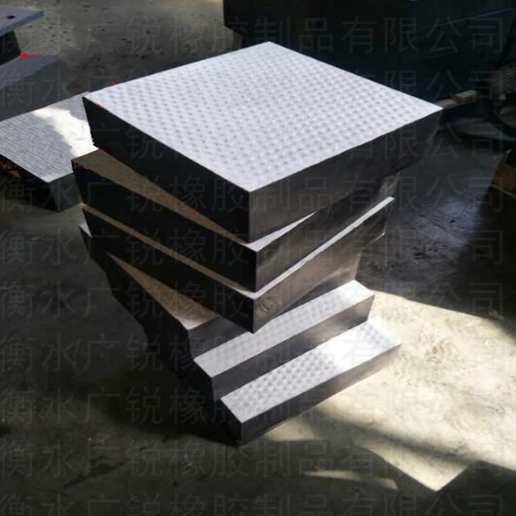 橋梁橡膠支座A橋梁橡膠支座廠家A橋梁橡膠支座廠生產(chǎn)家