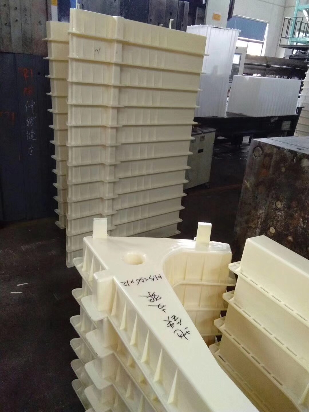 專業(yè)生產(chǎn)地鐵支架廠家，南京專業(yè)生產(chǎn)地鐵支架廠家，無(wú)錫專業(yè)生產(chǎn)地鐵支架廠家
