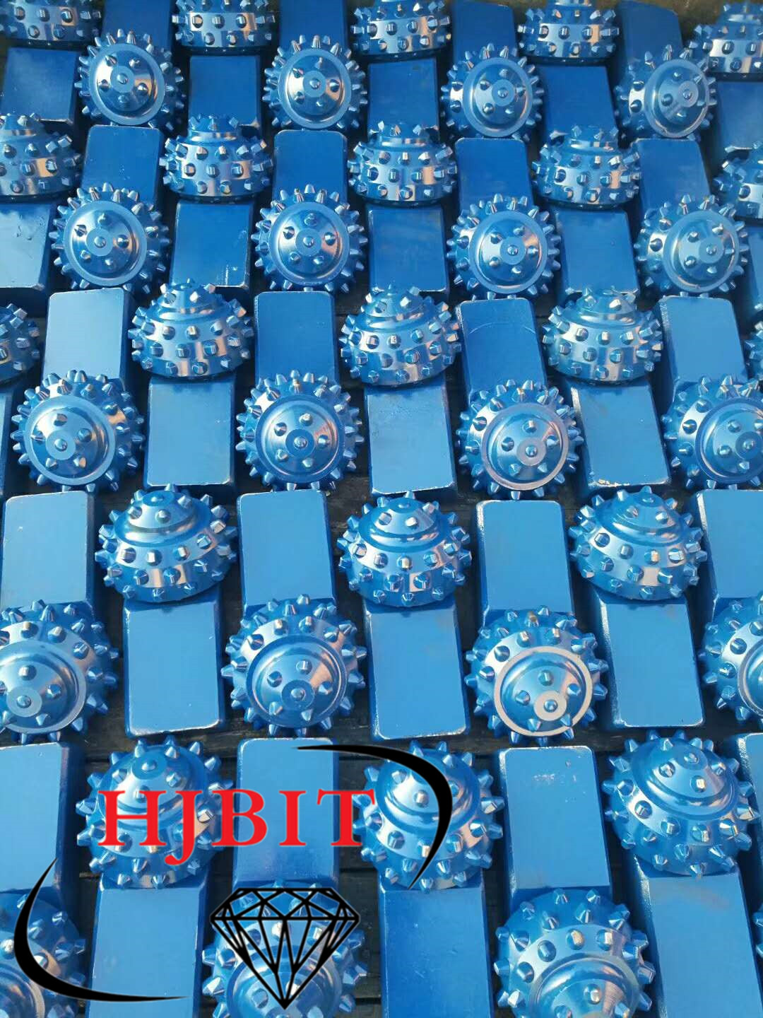 河間市恒基鉆頭供應優(yōu)質硬質合金牙 硬質合金牙輪掌片   八寸半牙掌