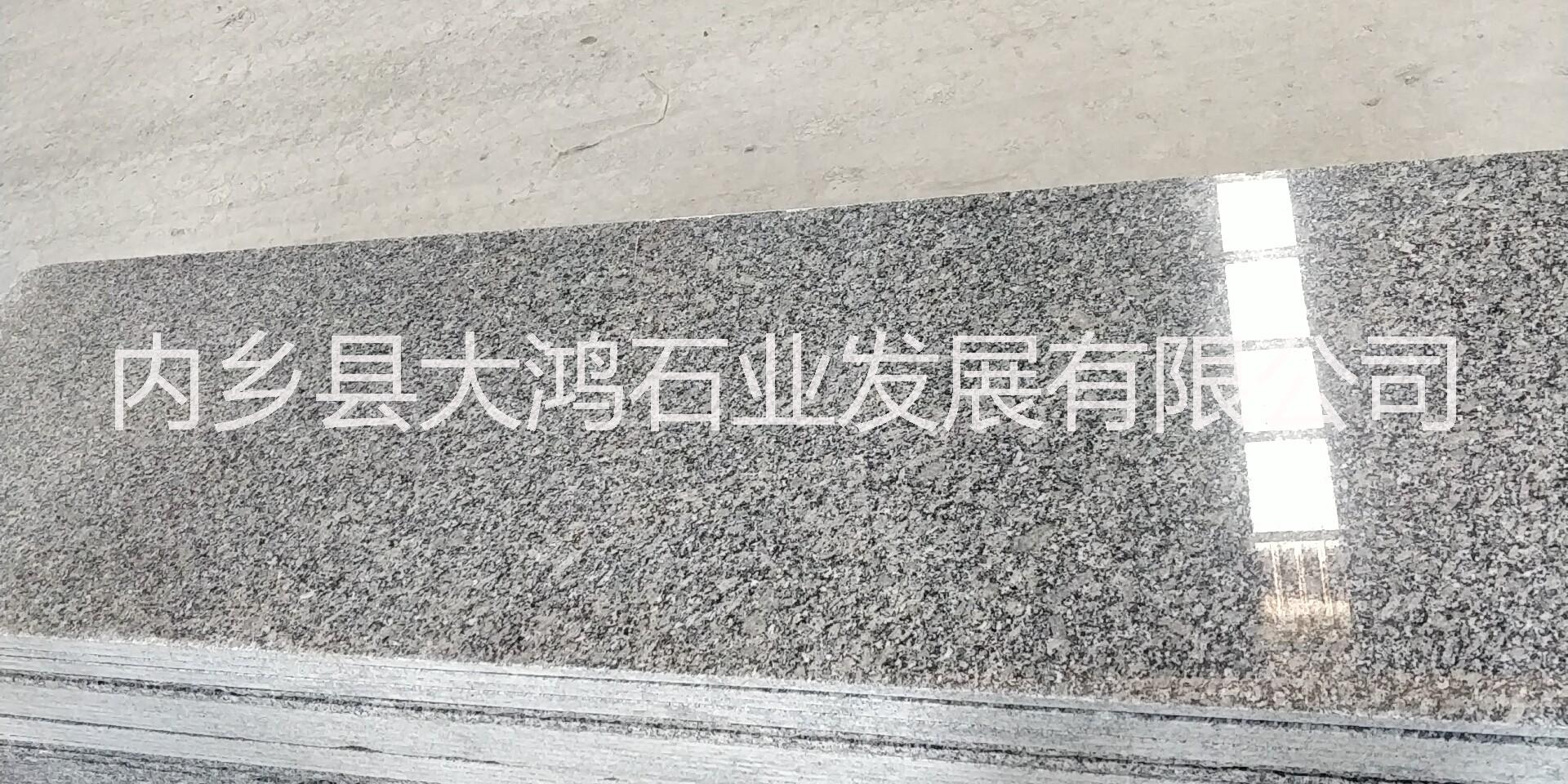 珍珠灰花崗巖  小鐵灰花崗巖礦廠直銷 批發(fā)為主