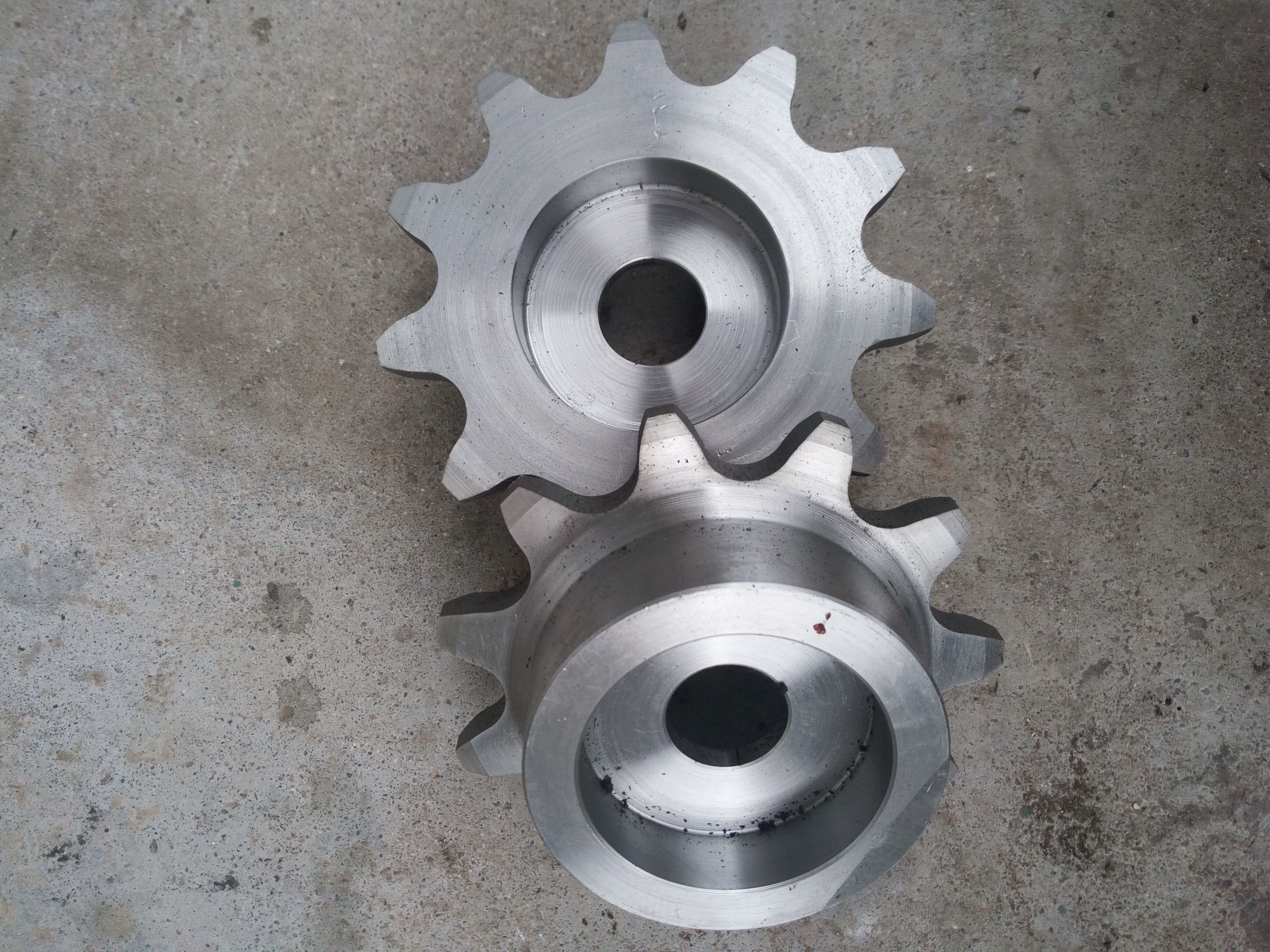 廠家銷售  不銹鋼鏈輪 工業(yè)鏈輪 非標(biāo)鏈輪可來圖來樣加工