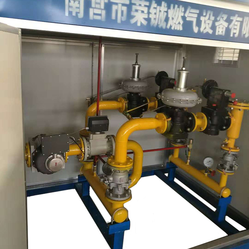 LNG500立方燃?xì)庹{(diào)壓撬 榮鋮燃?xì)庠O(shè)備二級(jí)減壓穩(wěn)壓調(diào)壓箱 燃?xì)夤庠O(shè)備