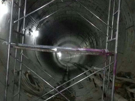 地鐵隧道?堵漏、地鐵隧道?補(bǔ)漏、地鐵隧道?堵水、地鐵隧道?伸縮縫堵漏、地鐵?隧道?沉降縫堵漏、地鐵隧道變形縫堵漏
