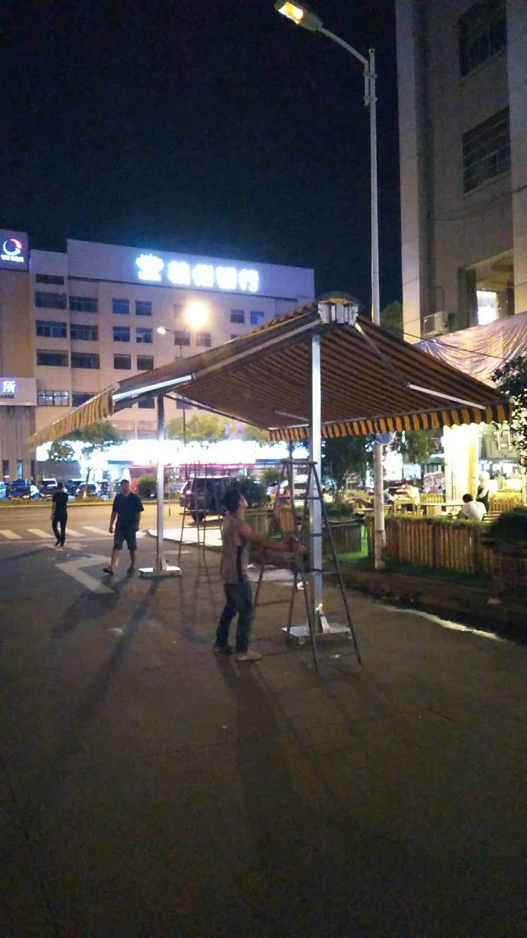 廣東雙開(kāi)活動(dòng)雨蓬 佛山推拉蓬系列 廣州雙開(kāi)活動(dòng)雨蓬廠(chǎng)家