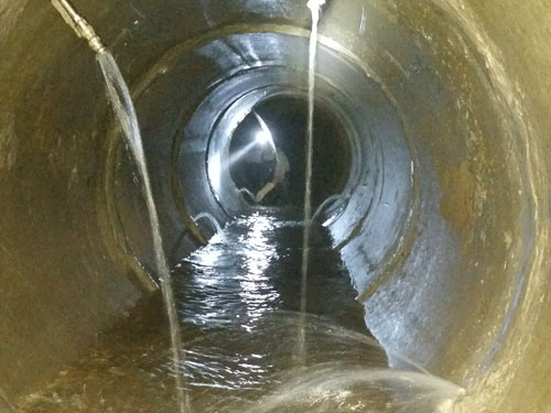 箱涵堵漏、取排水箱涵堵漏、虹吸井箱涵伸縮縫堵漏、循環(huán)水道箱涵沉降縫堵漏