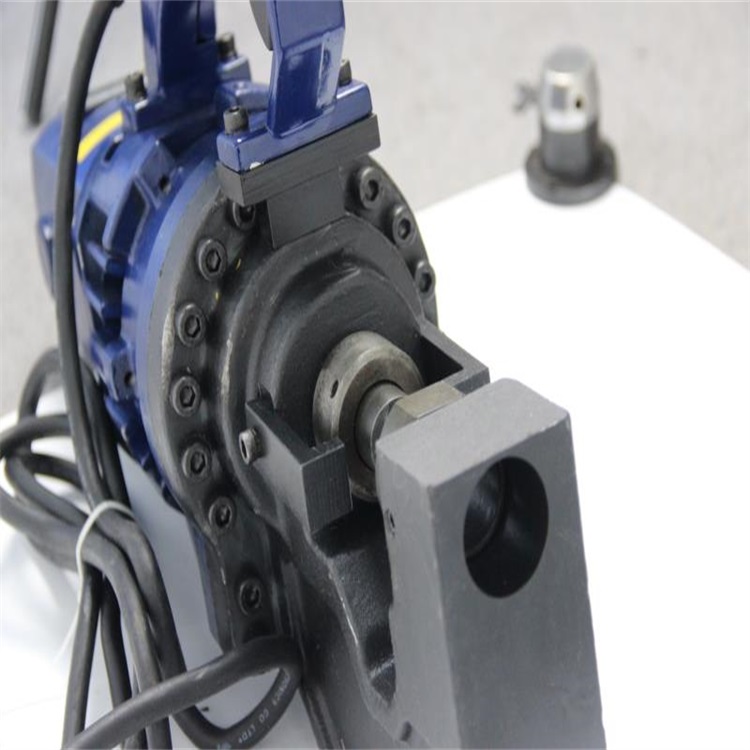 20型電動液壓沖孔機