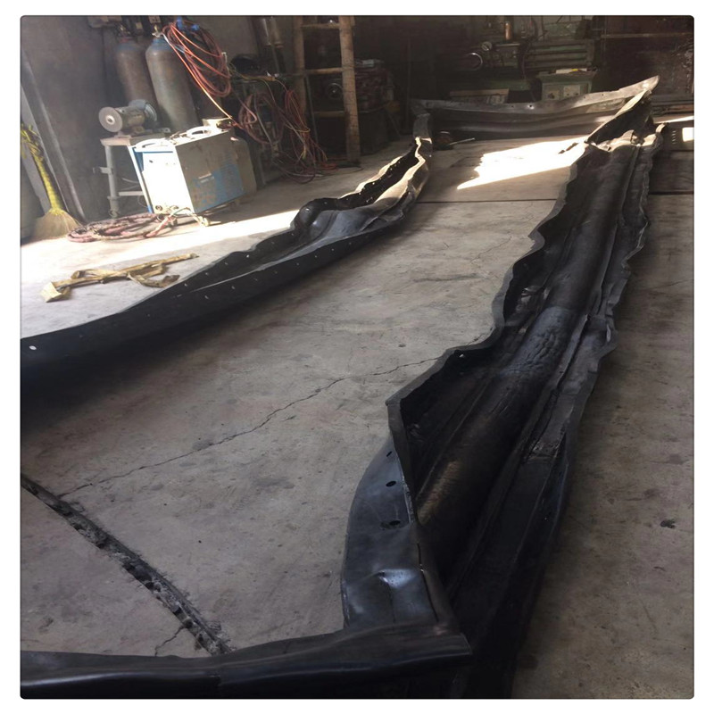 橡膠補(bǔ)償器 大型橡膠膨脹節(jié) 矩形橡膠補(bǔ)償器