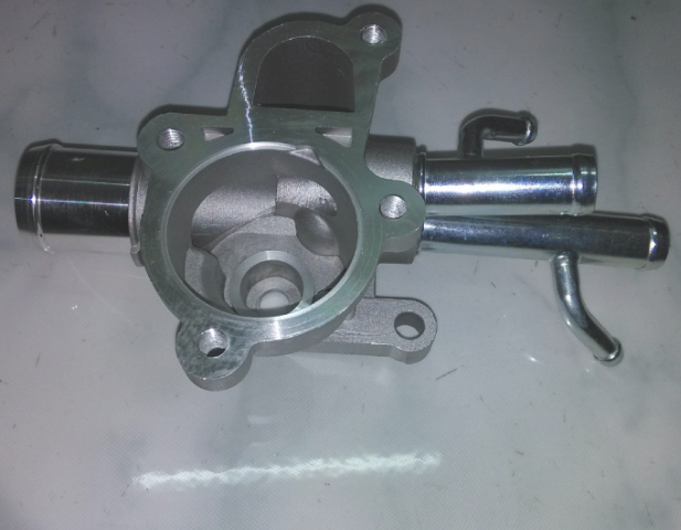 節(jié)溫器蓋的作用