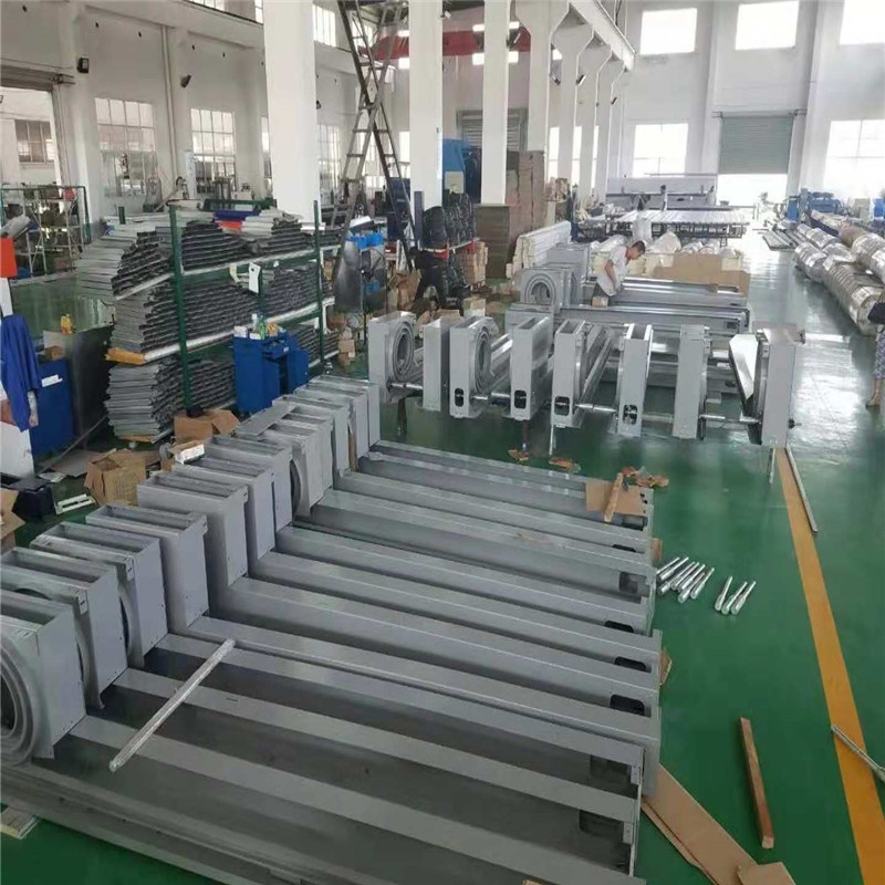 廠家供應硬質(zhì)快速卷簾門 硬質(zhì)快速門 硬質(zhì)高速門保修一年半