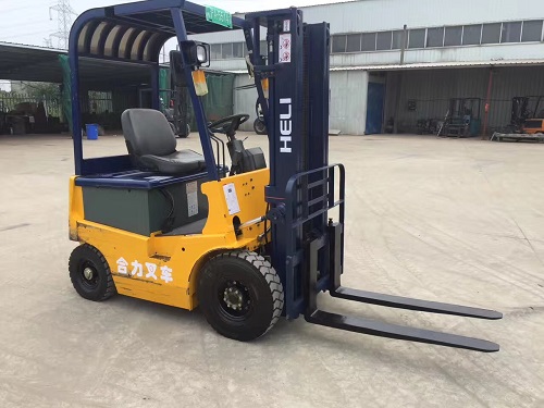 供應(yīng)龍工1.5噸電瓶叉車 龍工電瓶叉車 九成新電瓶叉車 龍工電瓶叉車 龍工電動(dòng)叉車