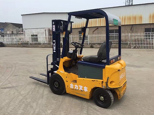 供應(yīng)龍工1.5噸電瓶叉車 龍工電瓶叉車 九成新電瓶叉車 龍工電瓶叉車 龍工電動(dòng)叉車