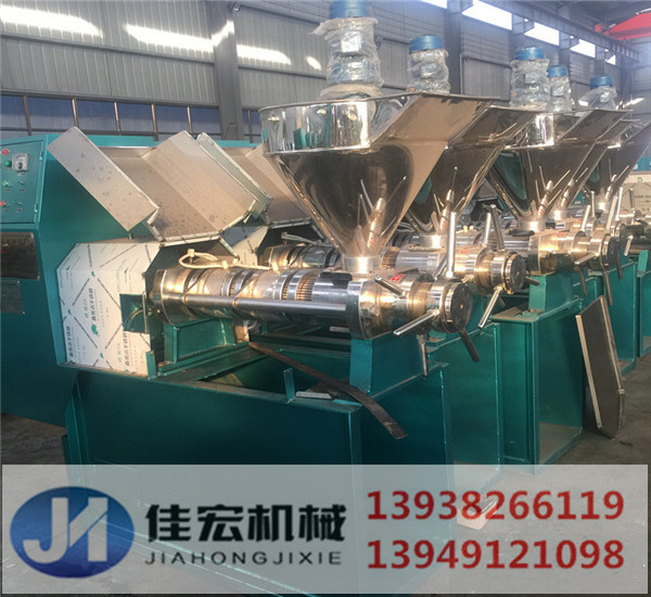 供應(yīng)全自動(dòng)控溫花生榨油機(jī) 多功能出油率高螺旋榨油機(jī)