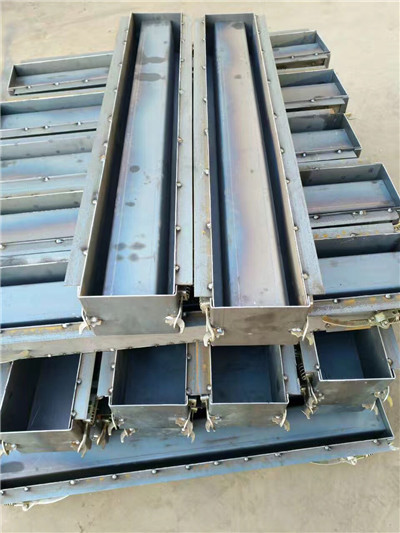 農(nóng)田水利u型槽模具混凝土u型槽模具