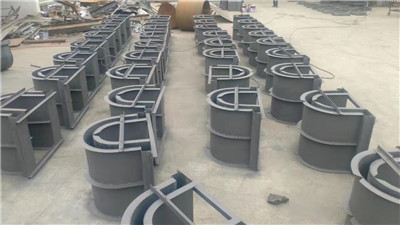 水泥 預(yù)制急流槽模具 急流槽鋼模具 急流槽鐵模具