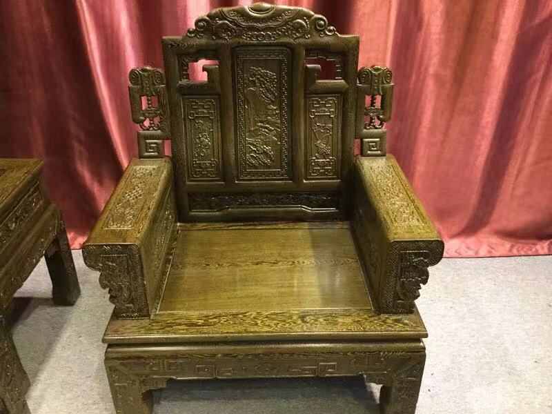 雞翅木沙發(fā)六件套 雞翅木炕幾圖片 雞翅木八寶沙發(fā)圖片 雞翅木三人坐圖片 雞翅木黃宮椅圖片