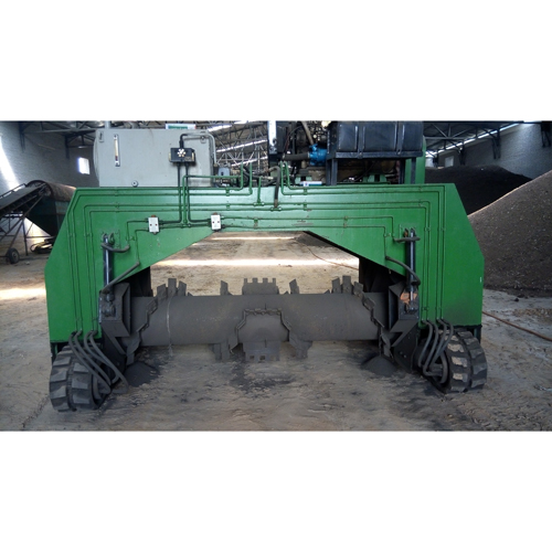 有機(jī)肥翻堆機(jī) 圓盤造粒機(jī) 立式粉碎機(jī)  有機(jī)肥生產(chǎn)線