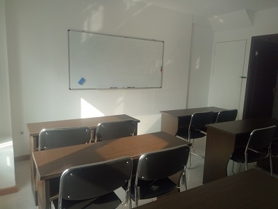 標(biāo)準(zhǔn)日語初級上下冊正在報(bào)名中