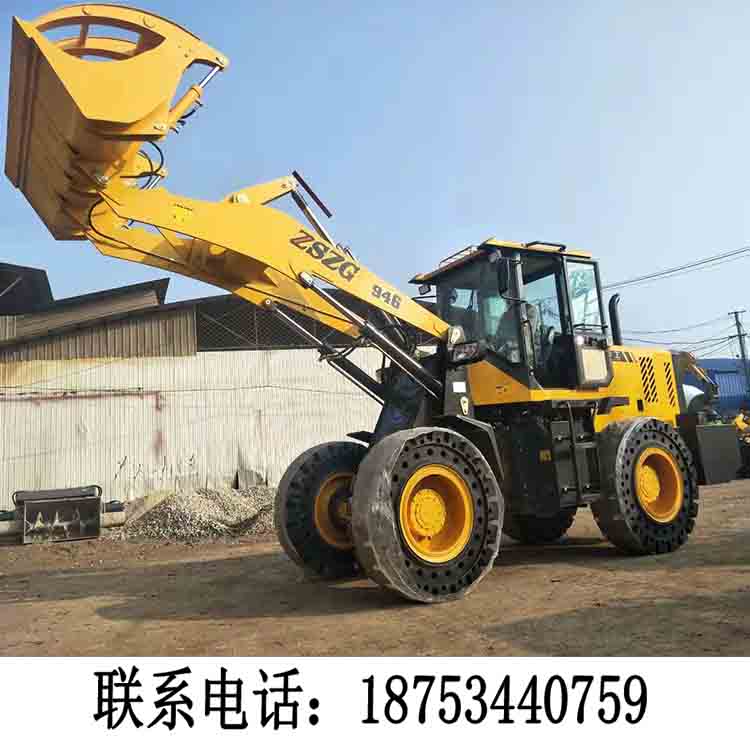 中首重工抓草機(jī)加高臂抓木機(jī)卸木頭真的好用