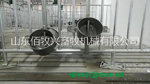 豬用飲水碗豬自動飲水器不銹鋼水碗大豬飲水器豬舍環(huán)保飲水盆水位控制器豬喝水水嘴