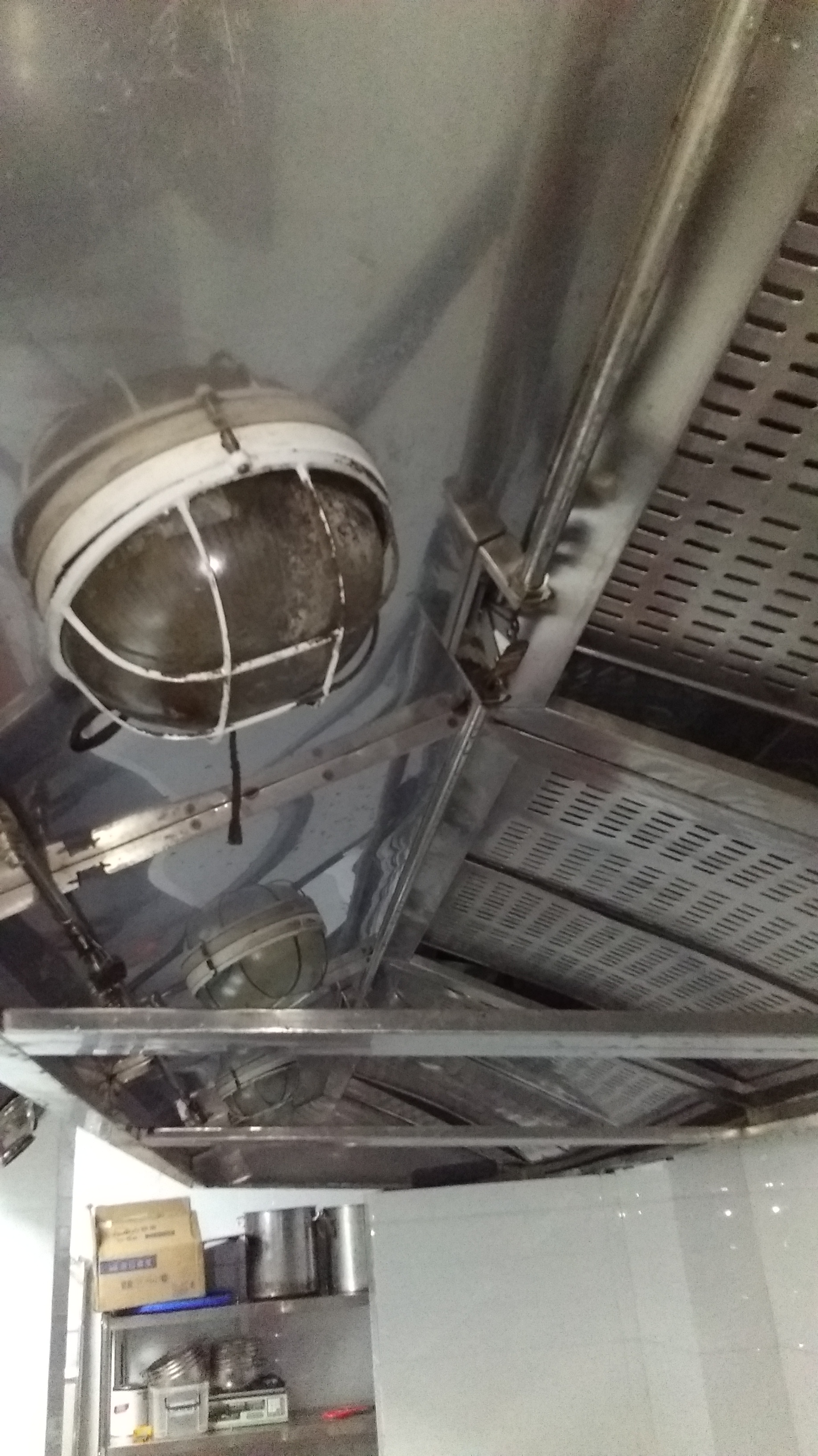 清洗油煙管道、鄭州清洗飯店油煙管道、鄭州清洗油煙凈化器