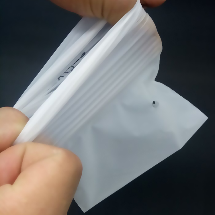 廠家直銷cpe磨砂袋平口自粘 服裝拉鏈袋 手機殼包裝袋 塑料袋現(xiàn)貨批發(fā) 可定做印刷
