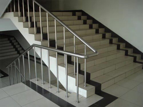 長春白鋼樓梯扶手欄桿白鋼護欄工程