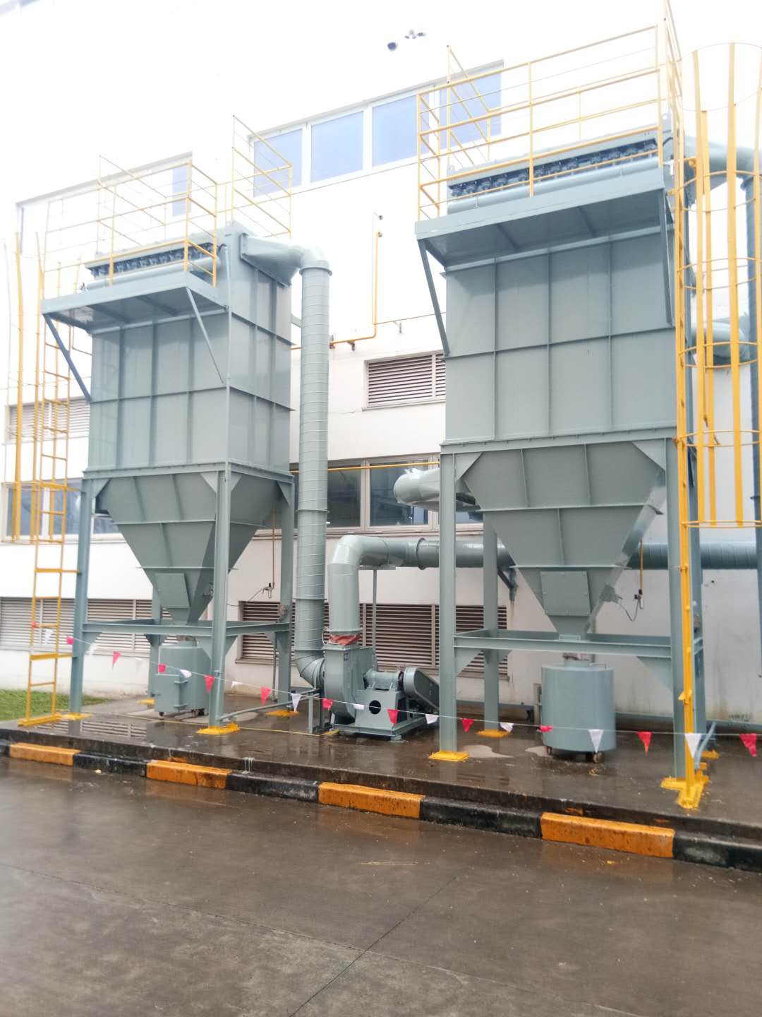 了解旋風(fēng)除塵器的作用 了解脈沖除塵器型號(hào)