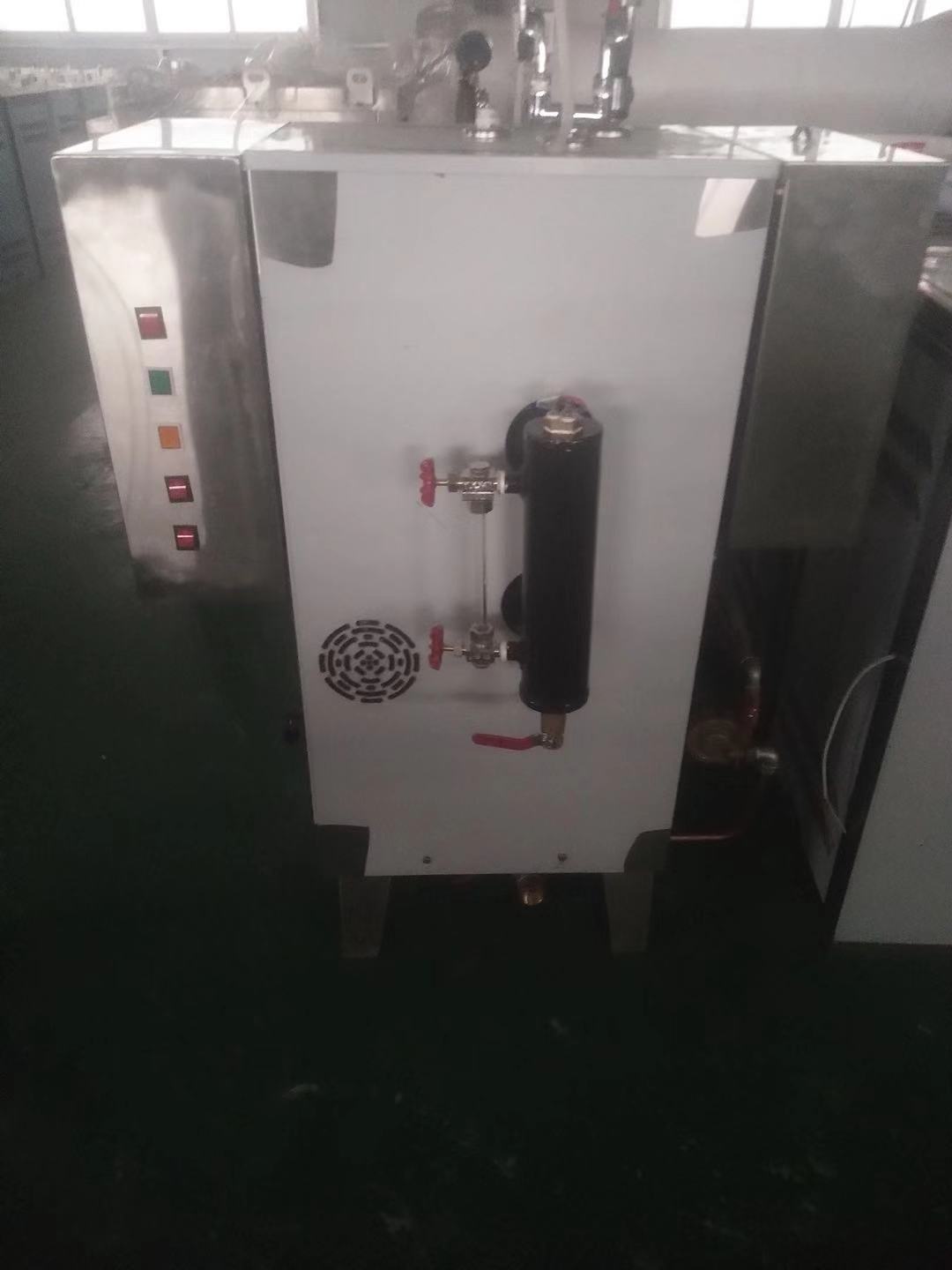 蒸饅頭*蒸汽鍋爐 燃?xì)庹羝麢C(jī) 廠家專業(yè)定制生產(chǎn)品質(zhì)保證