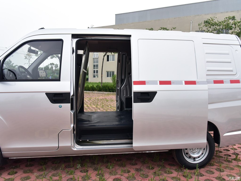 深圳電動貨車價(jià)格,純電動面包車多少錢 開瑞優(yōu)優(yōu)2