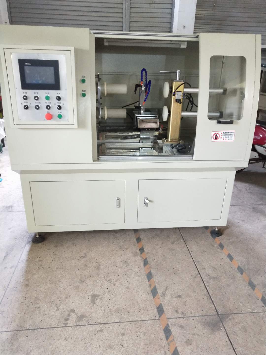 硅橡膠墊圈切割機(jī)硅膠密封圈切割 硅橡膠墊圈切割機(jī)硅膠密封圈切割機(jī)