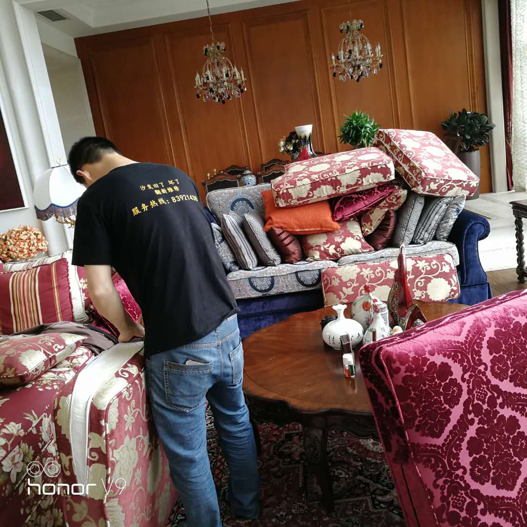 深圳沙發(fā)翻新多少錢(qián)一套