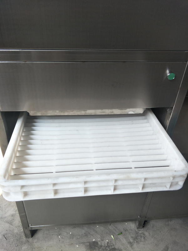 新型豆腐乳切塊擺胚機(jī)