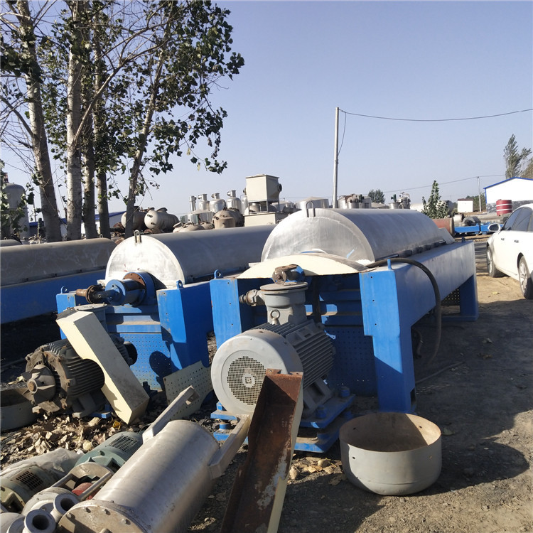 離心機(jī)常年出售臥螺離心機(jī) 三足吊帶離心機(jī) 平板密閉離心機(jī) 疊螺離心機(jī) 離心機(jī) 臥螺離心機(jī)