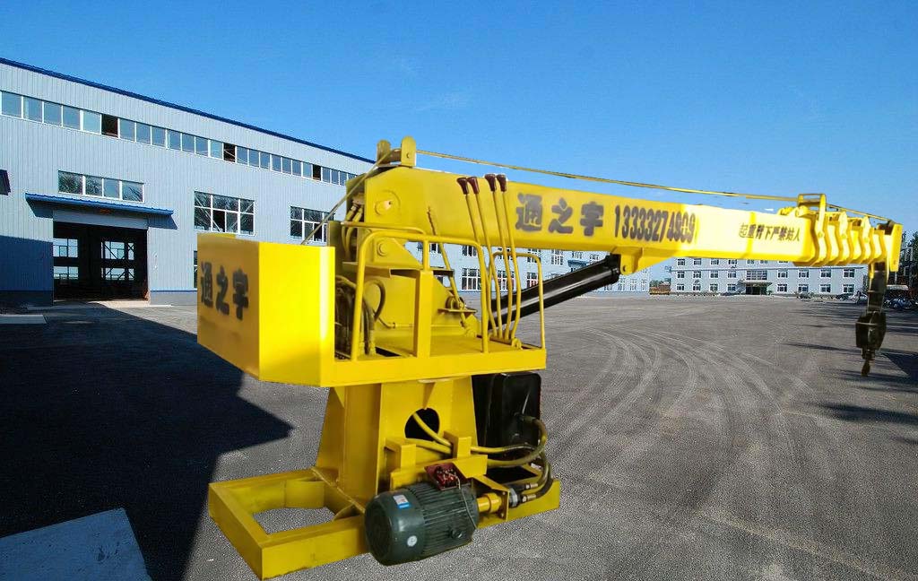 微型隨車吊小吊機(jī)小吊車吊運(yùn)機(jī)小型吊機(jī)汽車吊微型吊車